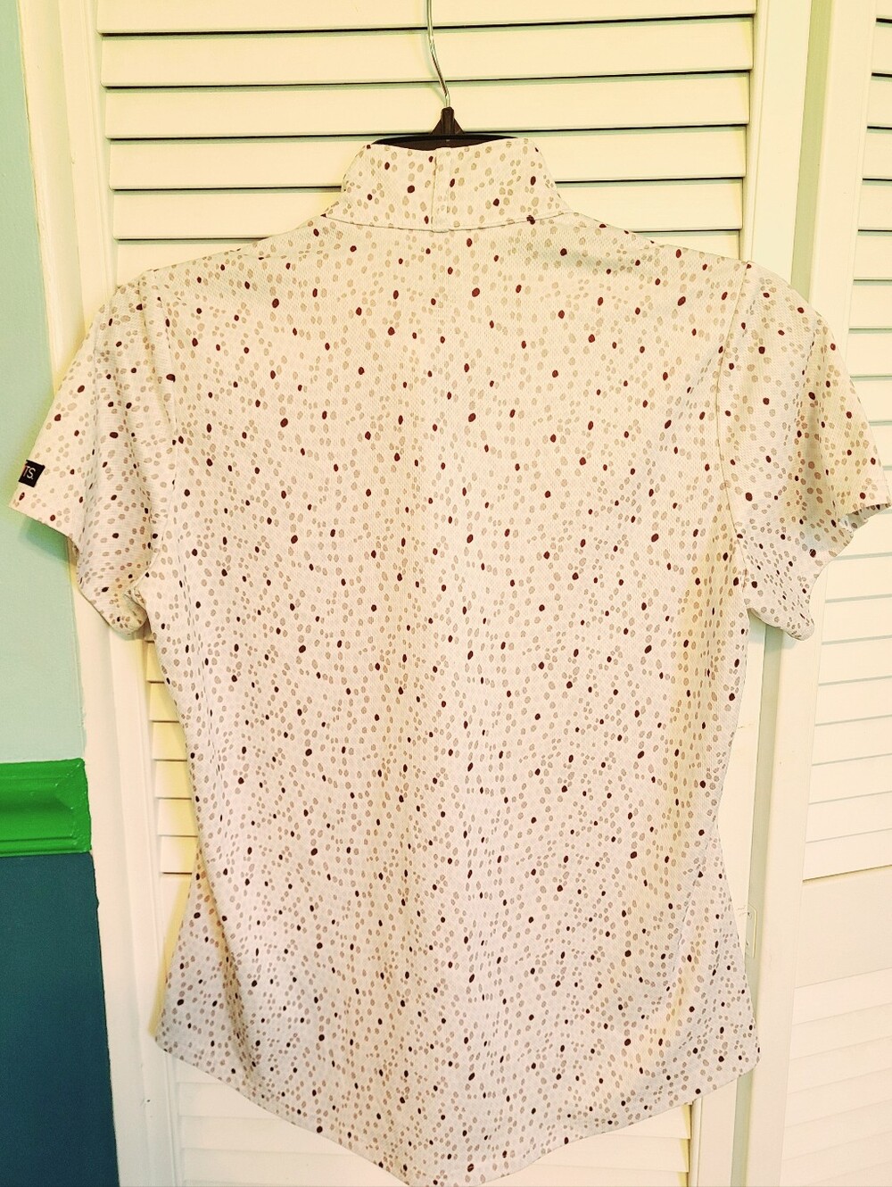4 Kerrits Horsebackriding Shirts - Picture 4 of 13